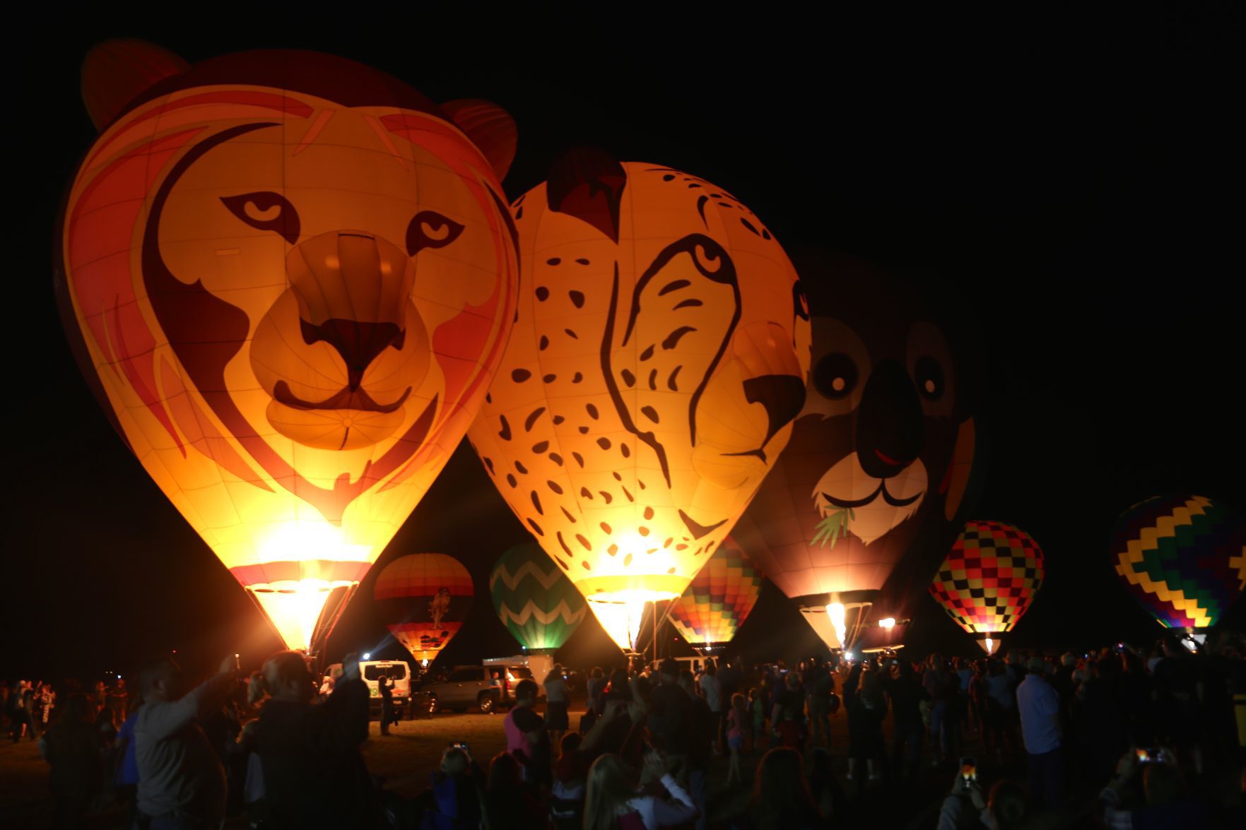 Adirondack Balloon Festival, moon glow